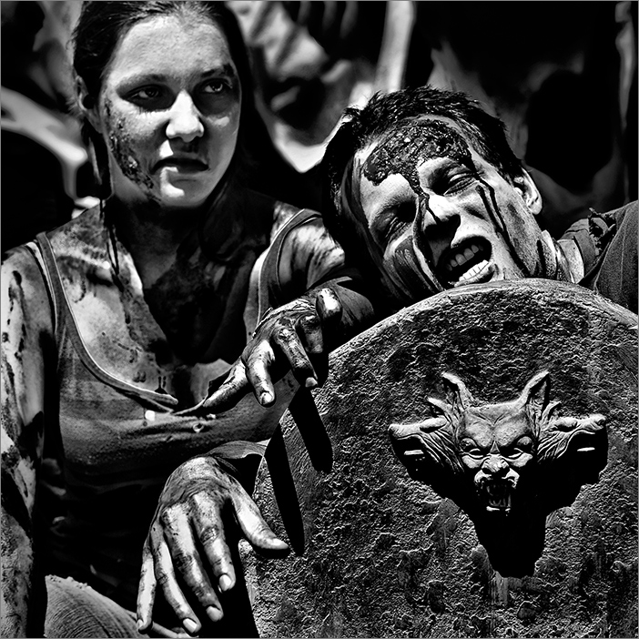 qui déjà débordait hors des stèles lyonnaises. Le sang était appelé à couler...