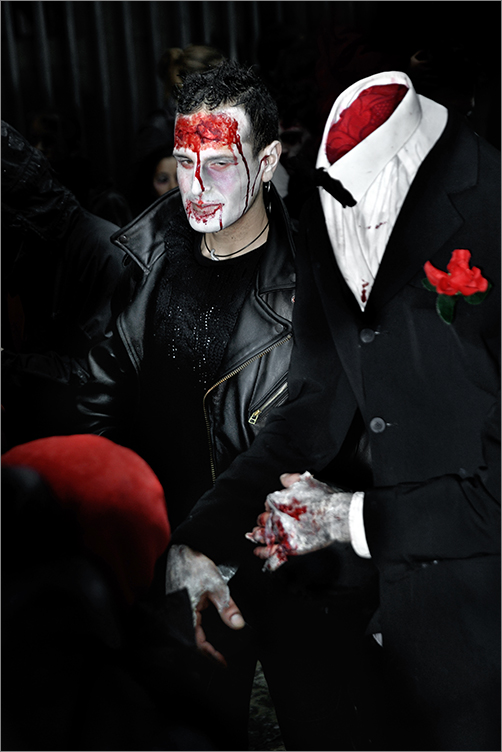 Beaucoup y perdirent leur tête.