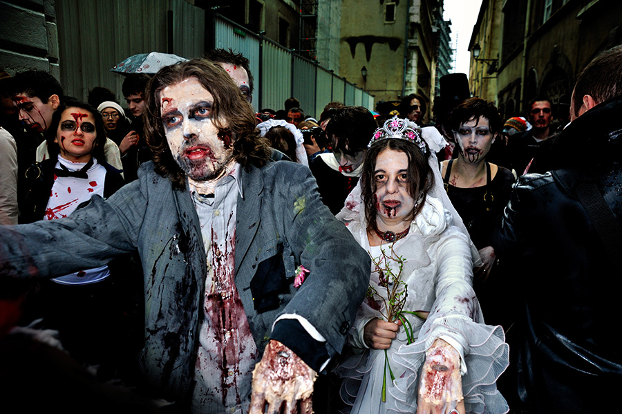 Beaucoup se marièrent mais ils n'eurent point d'enfant. C'est le prix à payer pour l'immortalité,